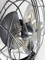 画像11: “Fully Restored” Early-1930's Machine Age Electric Fan (11)