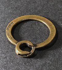 画像3: 【Pat.1875】 Solid Brass"Rotating" Key Ring (3)