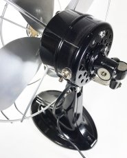 画像9: “Fully Restored” Early-1940's Machine Age Electric Fan (9)