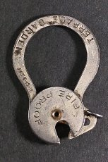 画像1:  【Pat.1916】 “FIRE PROOF" Steel Key Ring (1)