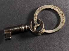 画像3: 【Pat.1875】 Nickeled-Brass"Rotating" Key Ring (3)