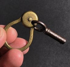 画像4:  【Pat.1879】 Brass "Rotating" Key Ring (4)