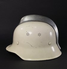 画像7: "Knight"　 Late 1950's-1960's German Fireman Helmet (7)