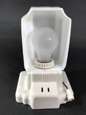 画像6: 1930's Art Deco "Porcelain＆Milk Glass" Bathroom Lamp (6)