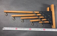 画像9: 1920-30's "Holds more Hanger" Wood＆STEEL Folding Hanger (9)