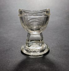 画像1: 1930's　"め"　Eye Wash Glass Cup (1)