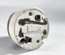 画像6:  1930's Art-Deco "Porcelain & Bakelite" Switch  【デッドストック - 残り25個】 (6)