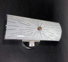 画像2:  1950-60’s “Mid-Century” Starburst Glass Shade Bathroom Sconce (2)