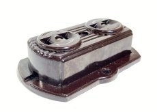 画像6: 1940's "Child's Proof" Bakelite Outlet (6)