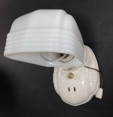 画像3: 1930-40's Art Deco Porcelain Bathroom Lamp (3)