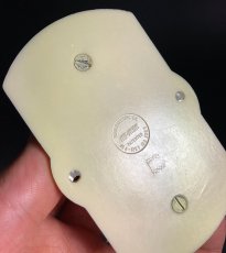 画像5: 1940's "Child's Proof" Bakelite Outlet (5)