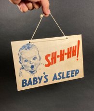 画像4:  “Shhh!” Baby's Asleep  1950's Vintage Door Sign  (4)