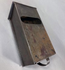 画像11: ☆CORBIN LOCK CO.☆ 最古モデル！！ 1900-10's Brass Wall Mount Mail Box with Newspaper Holder (11)