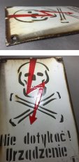 画像3: 1950-60's  "Skull & Crossbone"  Enameled ⚡︎ Sign (3)