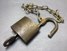 画像2: Brass Padlock (2)