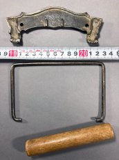 画像4: 1884 N.Y.【A.P.W PAPER CO. N.Y.】Cast Iron Toilet Paper Holder (4)