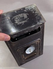 画像4: 【CORBIN LOCK CO.】 1920-30's Brass Wall Mount Mail Box with Thermometer (4)