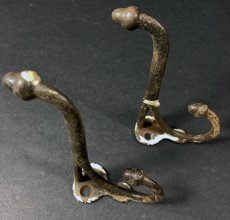 画像2: 【2-set】1900's Cast Iron "Hat＆Jacket" Hooks (2)