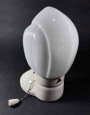 画像7: 1930-40's Art Deco Porcelain Bathroom Lamp (7)