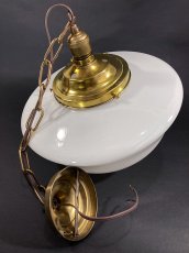 画像4:  【特大です。】 1920's Milk Glass "School House" Ceiling Light  (4)