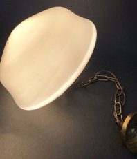 画像3:  【特大です。】 1920's Milk Glass "School House" Ceiling Light  (3)