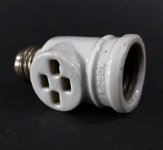 画像2: 【処分品】  1920-30’s Porcelain Socket Adapter w/ Outlets (2)