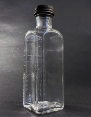 画像3: 1910-20's "West Disinfecting Co. N.Y." Glass Bottle (3)
