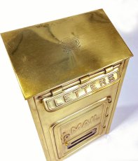 画像3: -＊Polished＊-  1920-30's "CORBIN LOCK CO."  Brass Wall Mount Mail Box (3)
