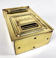 画像7: -＊Polished＊-  1920-30's "CORBIN LOCK CO."  Brass Wall Mount Mail Box (7)
