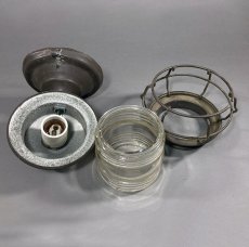 画像8: 1930-40's "Shabby" Caged Porch Lamp (8)
