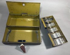 画像10: ★Art Steel Co. NEW YORK★  1930's Steel Cash Box with Key (10)