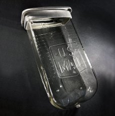 画像1: 1930-40's Wall Mount "VISIBLE" Glass MAIL BOX (1)