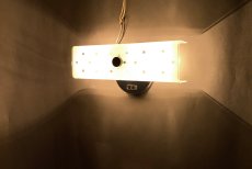 画像2: -＊残り一台＊-  1950-60’s “Mid-Century” Glass Shade Bathroom Sconce (2)