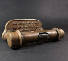 画像2: Pat.1908【The John Douglas Co.】Toilet Paper Holder (2)