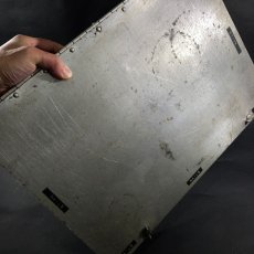 画像11: 1930-40's "Machine Age" Aluminum Riveted Parts Box (11)