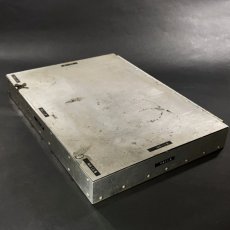 画像2: 1930-40's "Machine Age" Aluminum Riveted Parts Box (2)