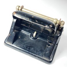 画像5: 1940's “3-HOLE” Paper Punch (5)