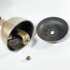 画像6:  Early-1900's ★BELL★ built-in Bell Doorknob  （＊音の動画有り） (6)