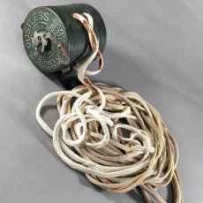 画像5: 1910-20's "DUSTLESS" Wood Handle Clothes-Line Reel (5)