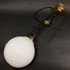 画像7:  1920-30's Art Deco "Milk Glass" Ceiling Light  (7)