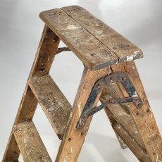 画像2: 1900-20's “Shabby Chic” German Wooden Stepladder (2)