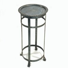 画像2: 1910-20's German “Riveted Steel ” Flower Stand /Side Table (2)