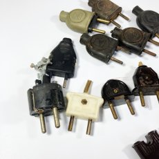 画像4: 【処分品】 Lot of 14 French Electric Plugs (4)