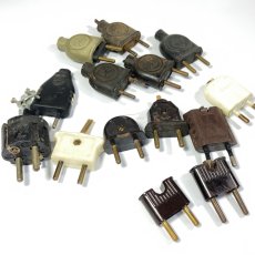 画像1: 【処分品】 Lot of 14 French Electric Plugs (1)