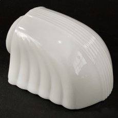 画像3: 1920-30's “Milk Glass” Shade for Bathroom Lamp (3)