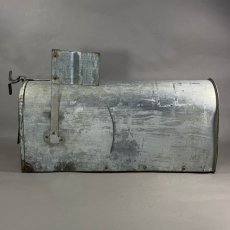 画像7: Early 1920's "Galvanized Steel " RURAL U.S. MAILBOX (7)