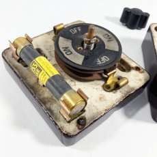 画像6: 1900-1920's【General Electric Co.】Porcelain Rotary Switch (6)