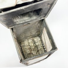 画像8: 1910-20's "Galvanized Steel" Folding Candle Lantern (8)