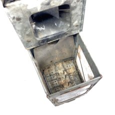 画像8: 1910-20's "Galvanized Steel" Folding Candle Lantern (8)