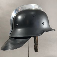 画像9: "Knight" Late 1950's-1960's German Fireman Helmet (9)